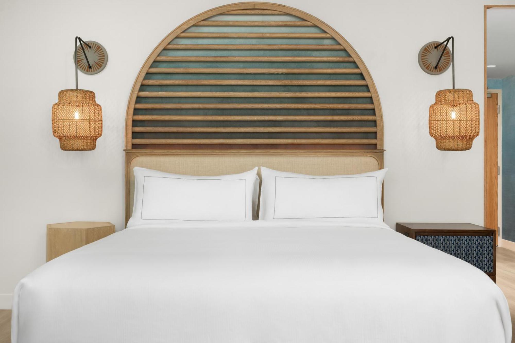 The Hiatus Clearwater Beach, Curio Collection By Hilton Exterior photo