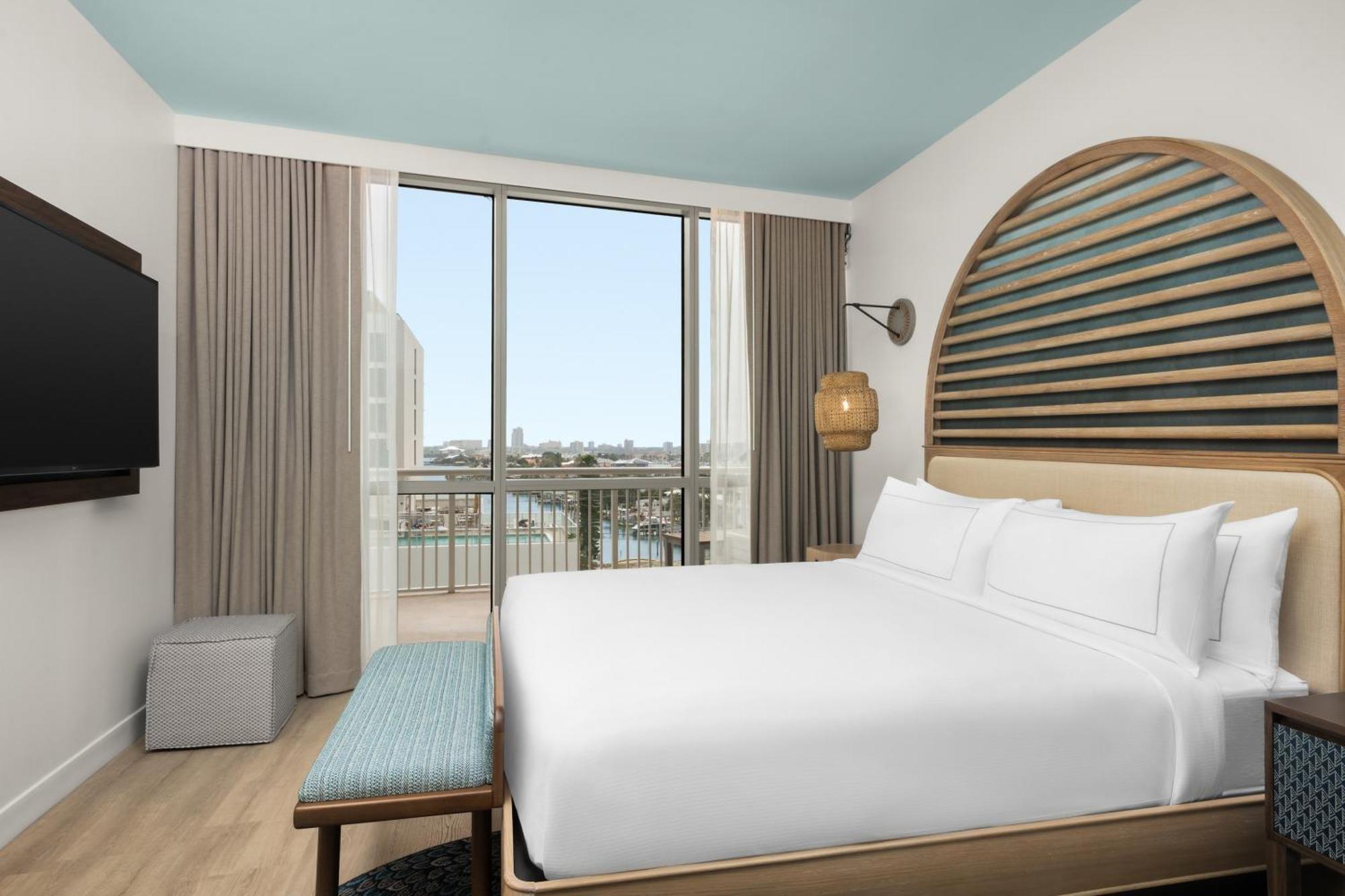 The Hiatus Clearwater Beach, Curio Collection By Hilton Exterior photo