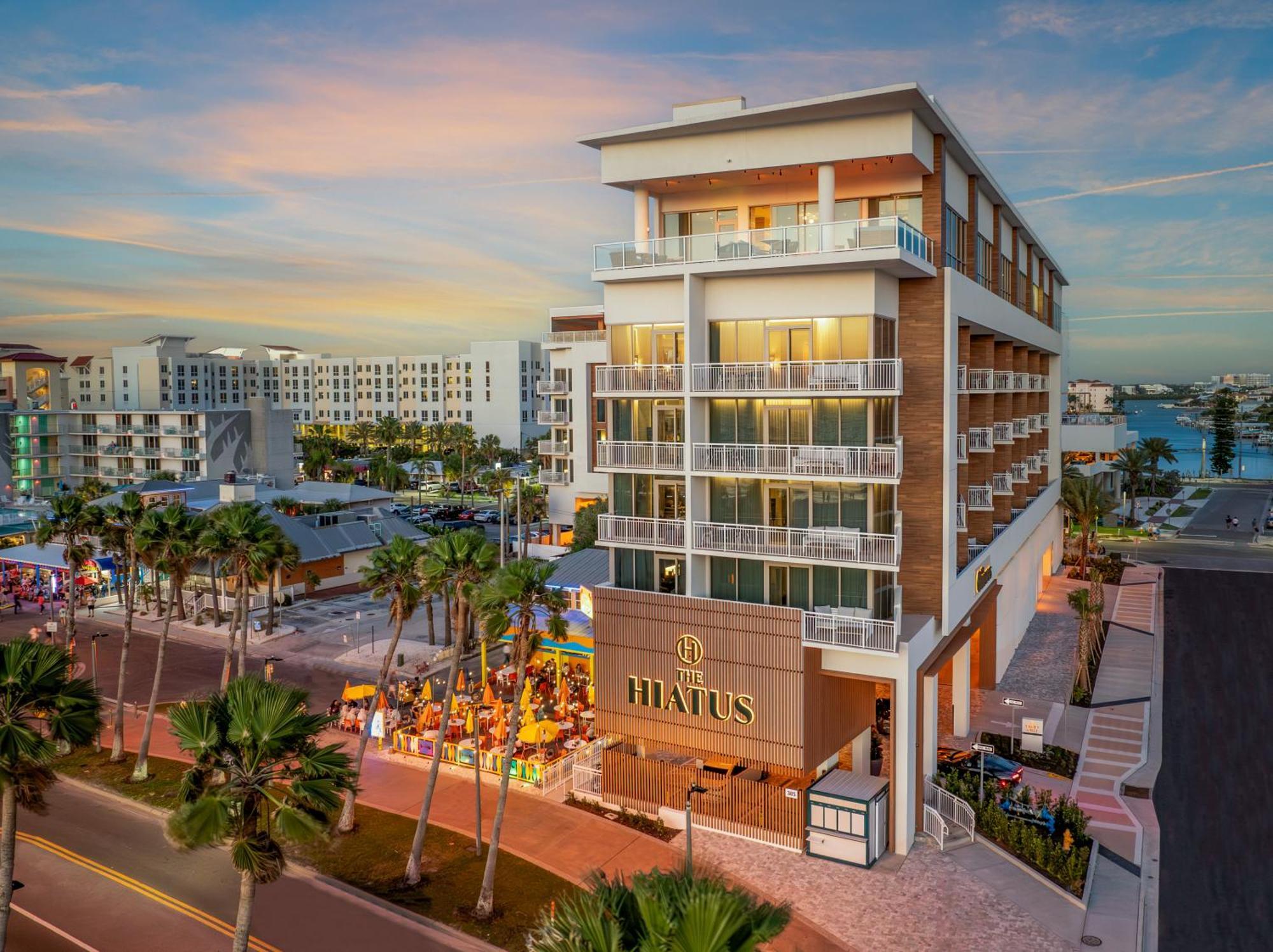 The Hiatus Clearwater Beach, Curio Collection By Hilton Exterior photo