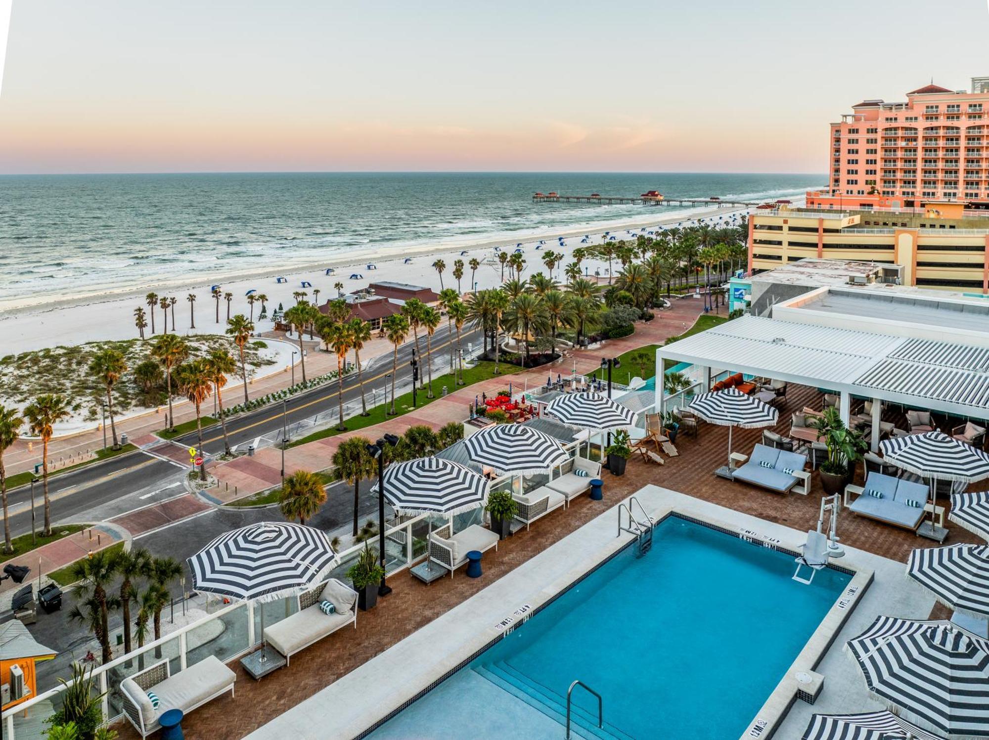 The Hiatus Clearwater Beach, Curio Collection By Hilton Exterior photo